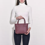 Square leather bag - plum